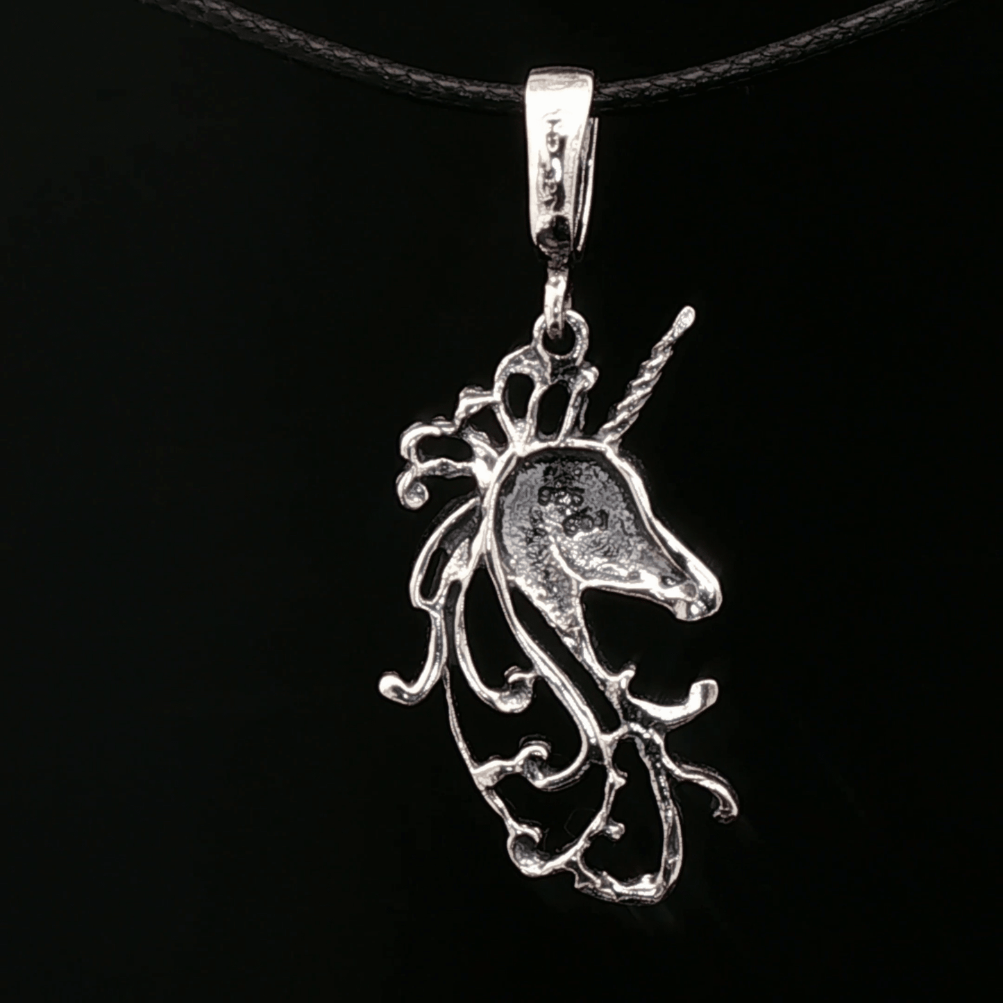 Unicorn Head Pendant in Sterling Silver or Antique Bronze - Le Dragon Argenté