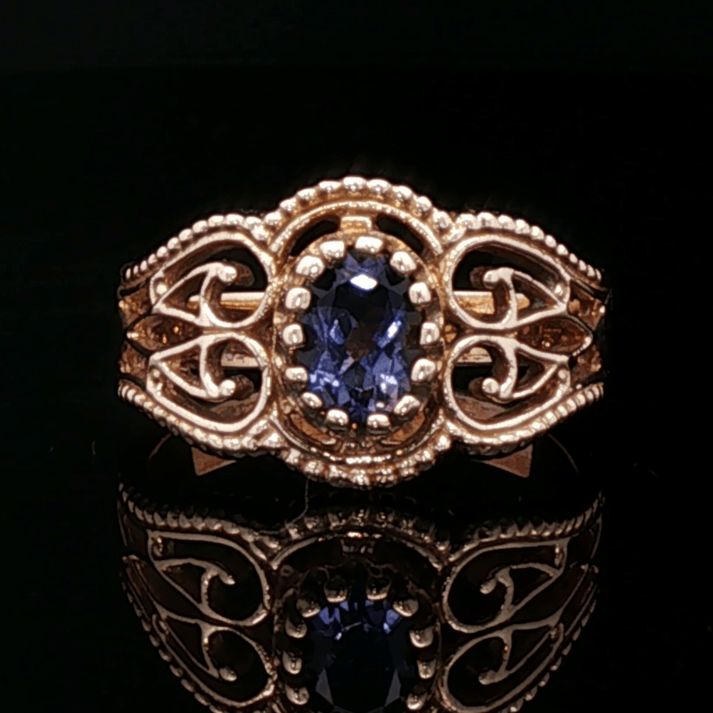 Vintage Style Filigree Ring with Gemstone in Antique Bronze - Le Dragon Argenté
