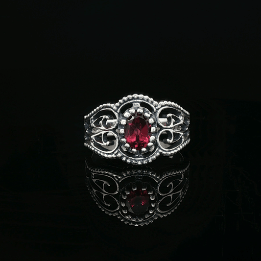 Vintage Style Filigree Ring with Gemstone in Sterling Silver - Le Dragon Argenté