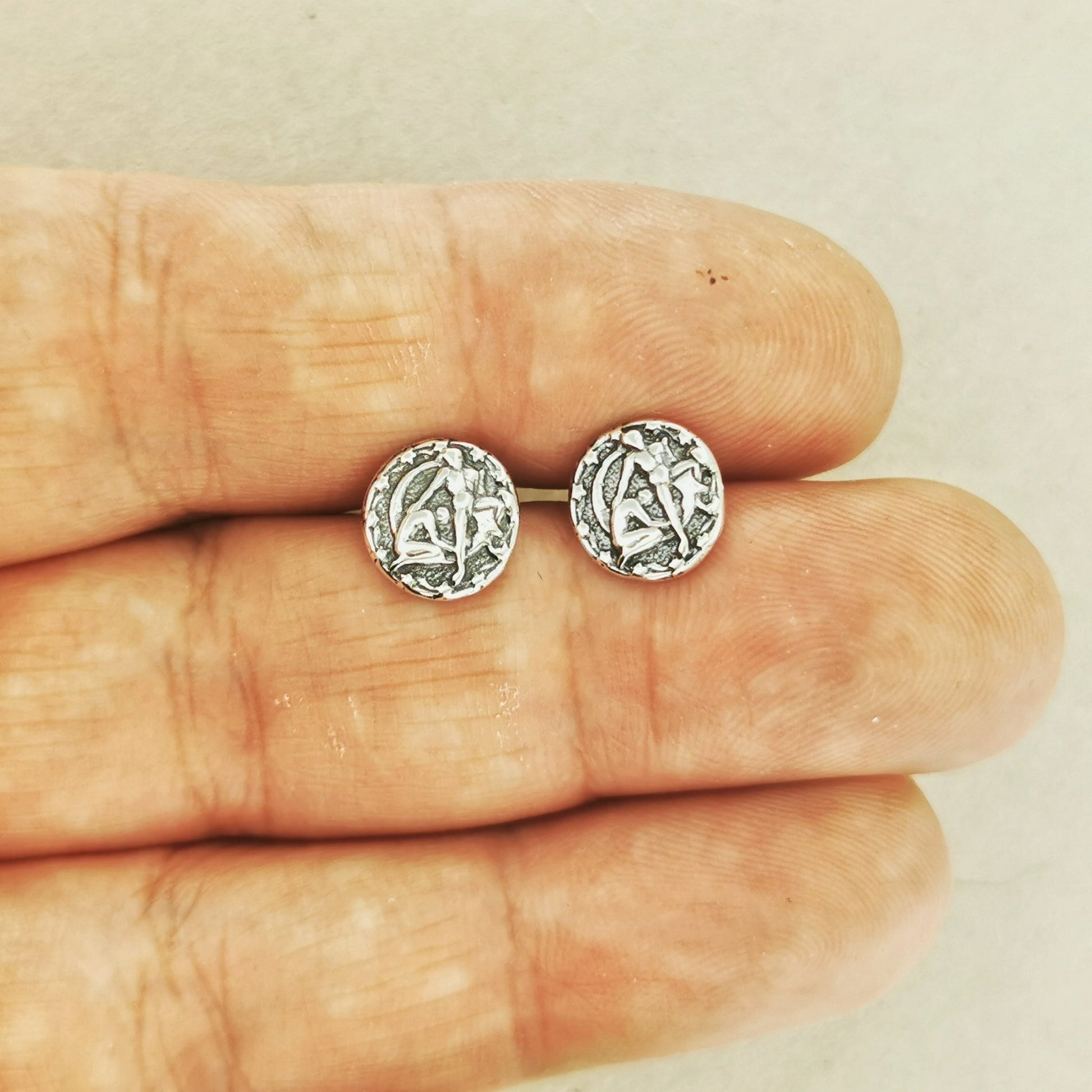 Vintage Style Sterling Silver Zodiac Stud Earrings - Le Dragon Argenté