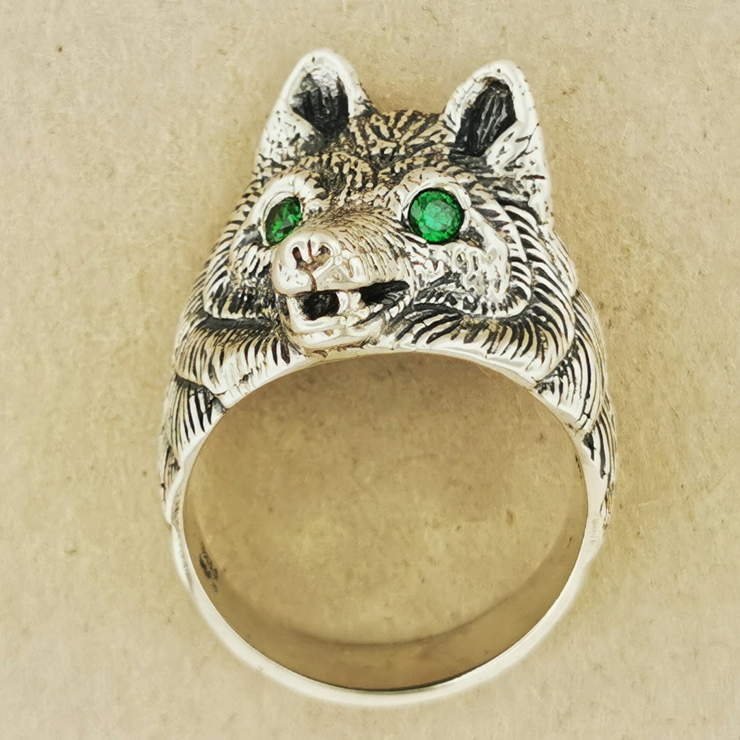 Wolf Ring with Gemstone Eyes in Sterling Silver - Le Dragon Argenté