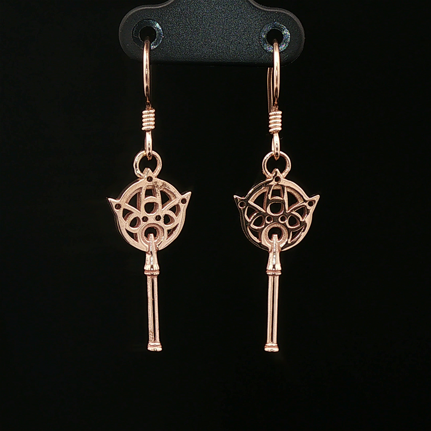 Final Fantasy X Yuna Wand Earrings - Le Dragon Argenté