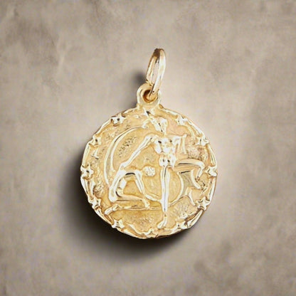 Zodiac Medallion in Sterling Silver Or Antique Bronze - Le Dragon Argenté