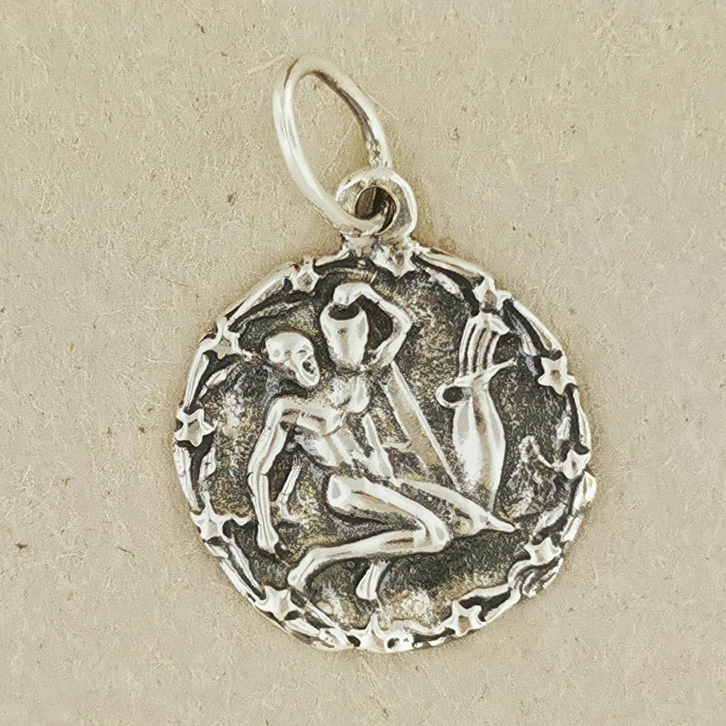 Zodiac Medallion in Sterling Silver Or Antique Bronze - Le Dragon Argenté