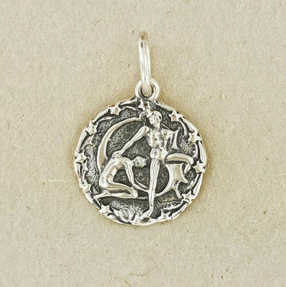 Zodiac Medallion in Sterling Silver Or Antique Bronze - Le Dragon Argenté