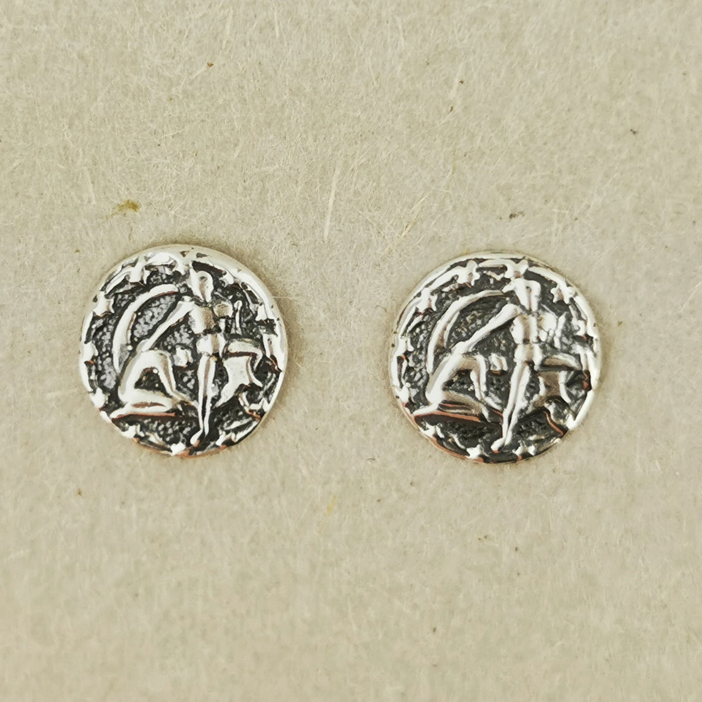 Sterling Silver Zodiac Stud Earrings Gemini, Zodiac Gemini Earrings, Zodiac Gemini Studs, Silver Zodiac Stud Earrings, Silver Gemini Stud Earrings, Sterling Silver Astrology Jewelry, Gemini Bday Gift, Gemini Birthday Gift, Retro Style Earrings, 1950s Style Earrings, Silver Gemini Studs, Silver Gemini Stud Earrings