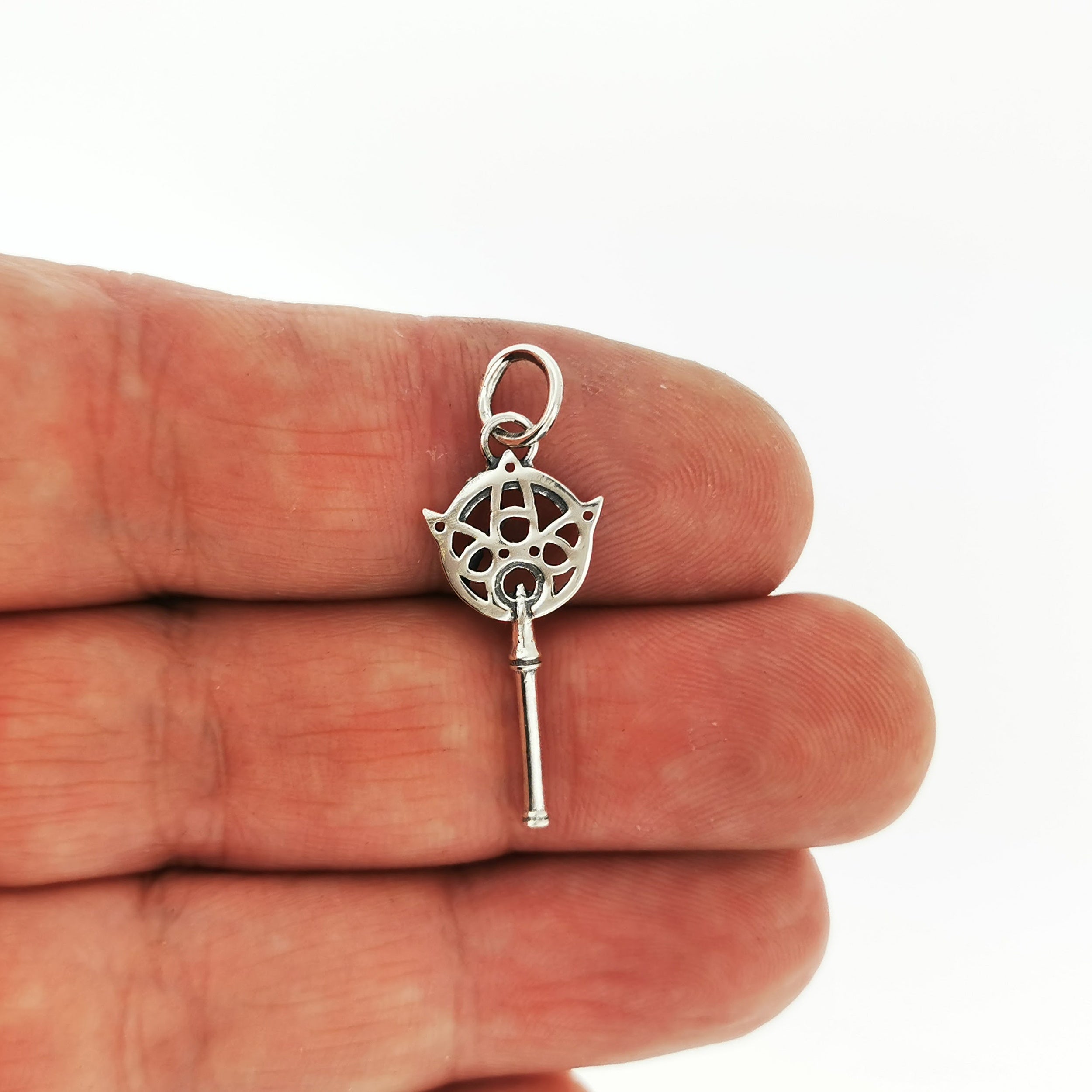 Final Fantasy X Yuna Wand Charm Pendant – Le Dragon Argenté