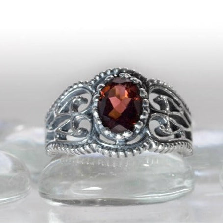 Vintage Style Filigree Ring with Gemstone in Sterling Silver, Gothic Style Ring, Victorian Style Ring, 1950 Style Ring, Silver Filigree Ring, Gemstone Filigree Ring, Mid Century Gemstone Ring, 1950s Silver Gemstone Ring, Filigree Silver Gemstone Ring