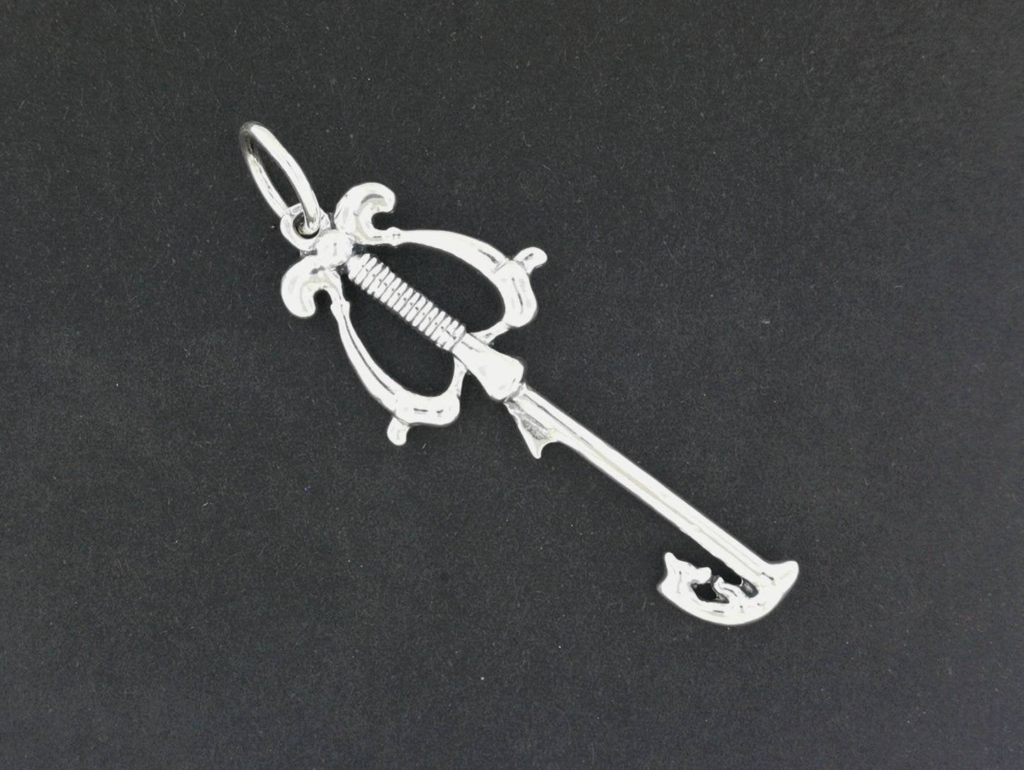 Pendentif Keyblade Kingdom Hearts Three Wishes en argent sterling ou bronze antique