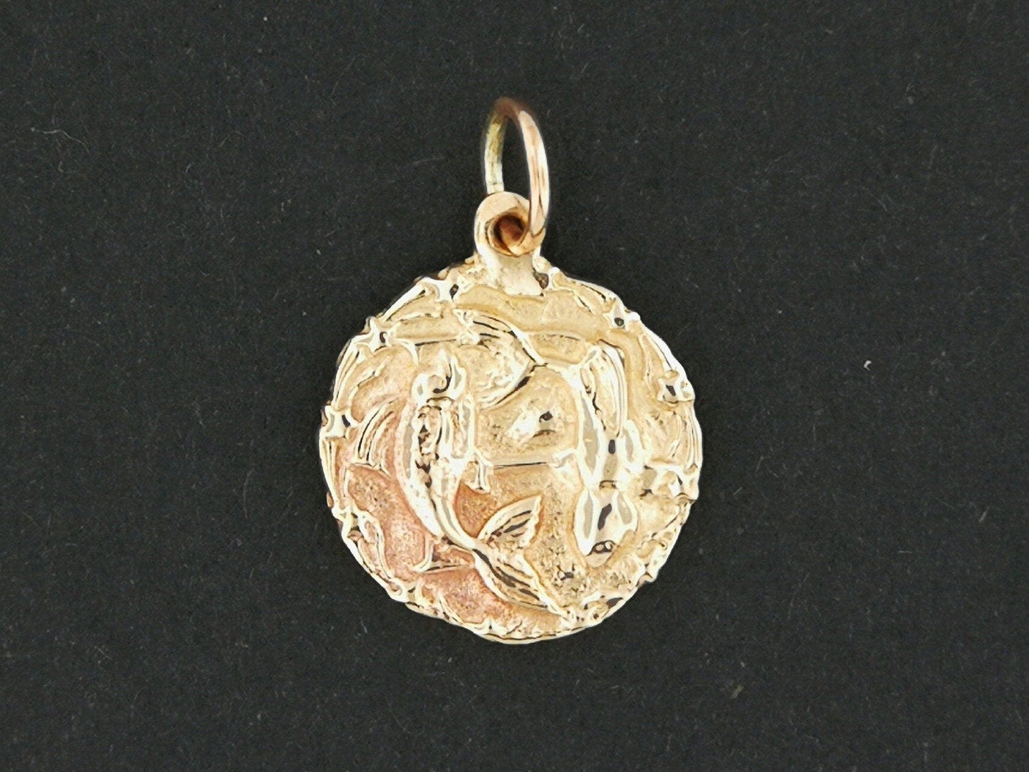 Zodiac Medallion Pisces in Sterling Silver or Antique Bronze
