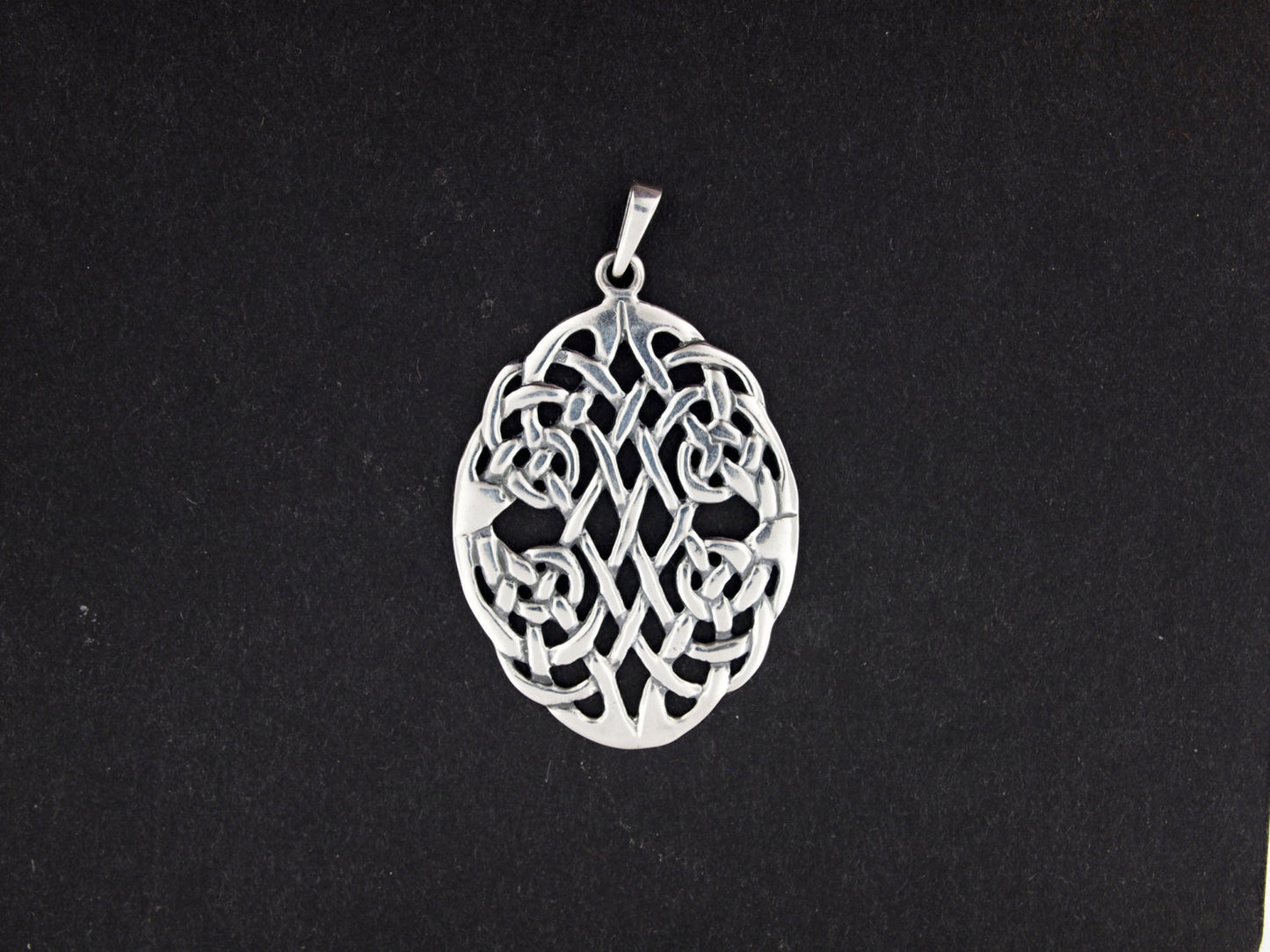 Sterling Silver Oval Celtic Knotwork Pendant